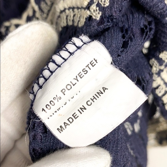 Solitaire Crochrt Purple Blouse - Picture 6 of 7